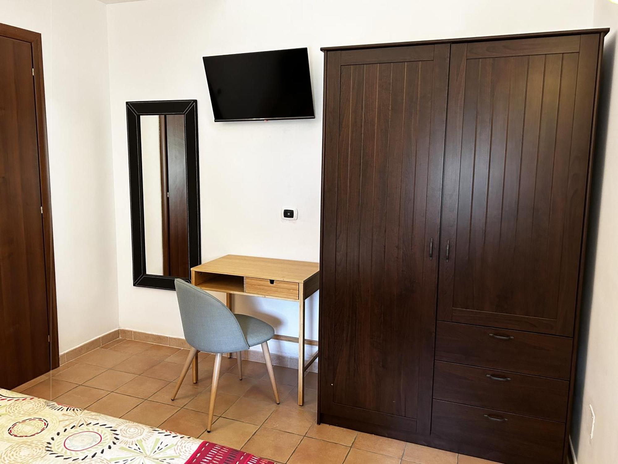 4Flats In Orto Di Venanzio Apartment Barrea Room photo