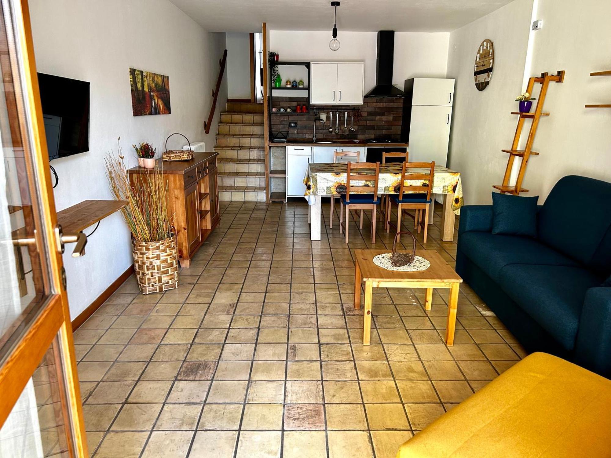 4Flats In Orto Di Venanzio Apartment Barrea Room photo